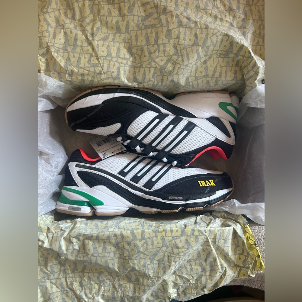 Adidas x IRAK - Supernova Cushion 7 - Black Vivid Green - New w Box